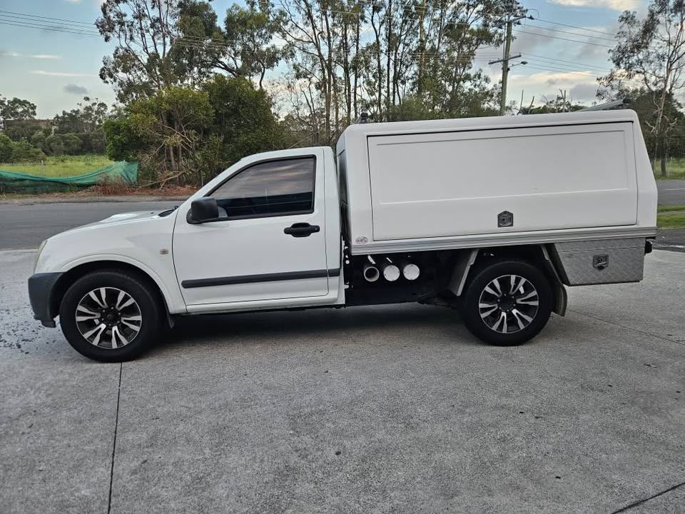 Cheap as chips dmax 4.jpg
